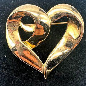 GOLD HEART MODERN DESIGN